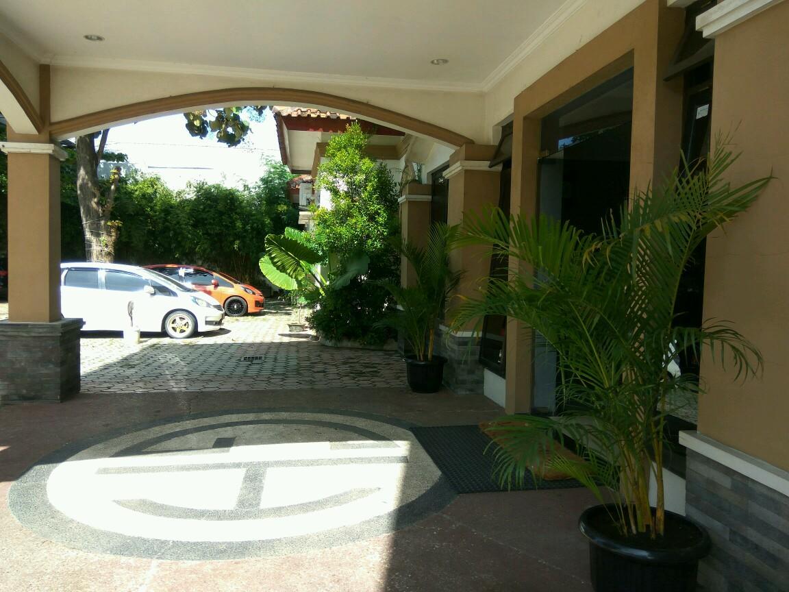 Graha Hotel Sragen Exterior foto